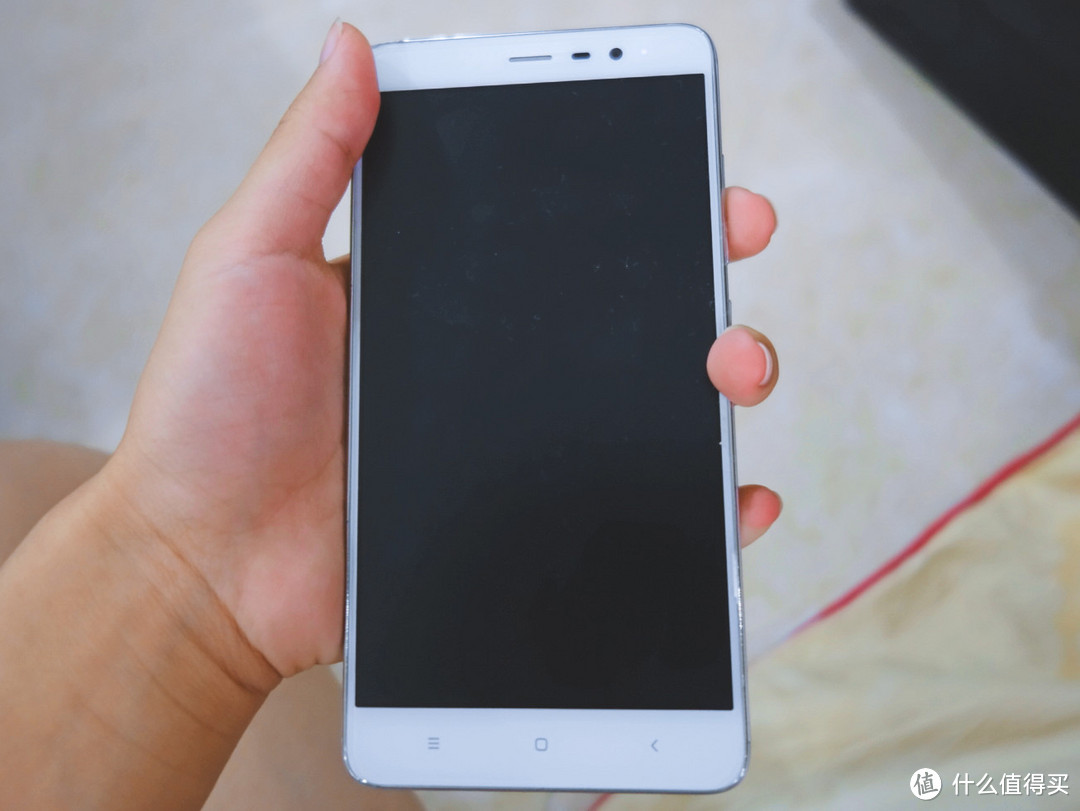 哪部更得学生汪的心：MI 小米 红米 note3 VS Letv 乐视2  智能手机