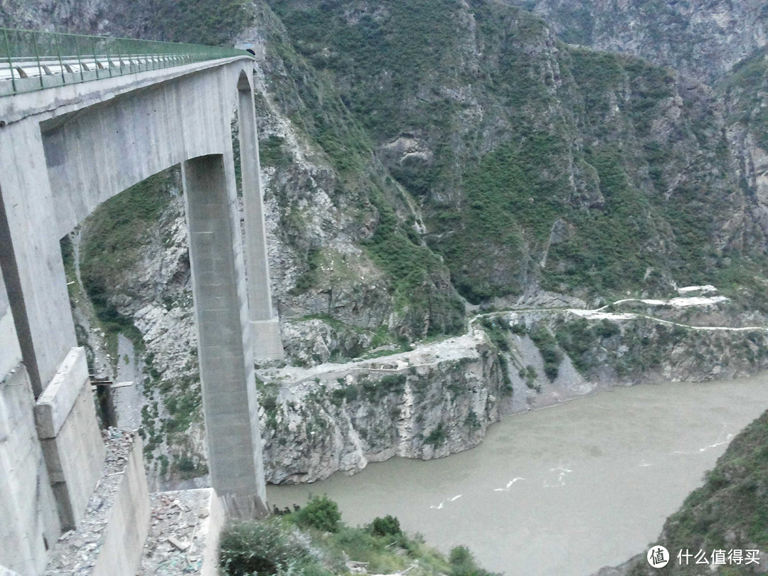 朝圣 爱心之旅 —— 险而美的川藏线