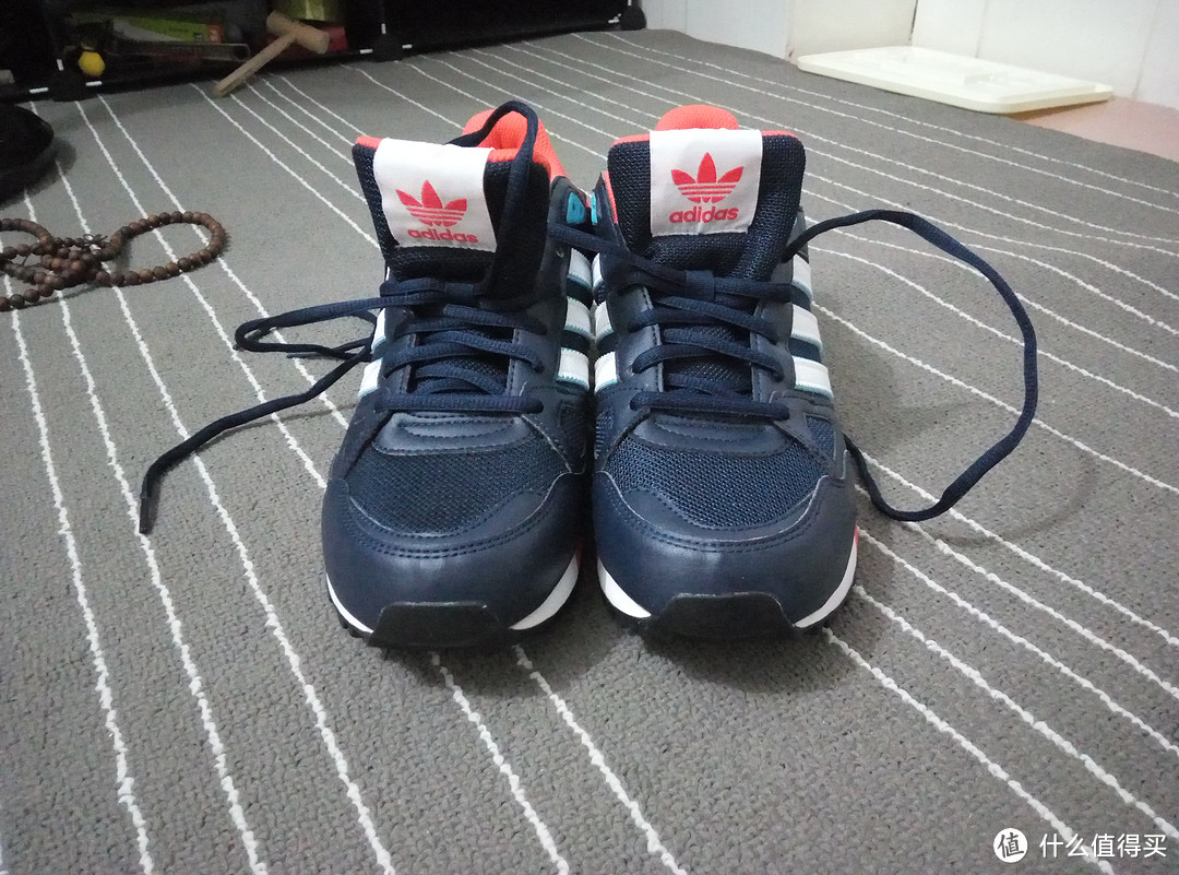 #原创新人# Adidas 阿迪达斯 三叶草 ZX750 经典休闲鞋 晒单