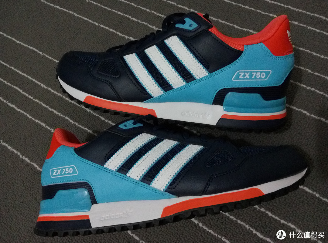 #原创新人# Adidas 阿迪达斯 三叶草 ZX750 经典休闲鞋 晒单