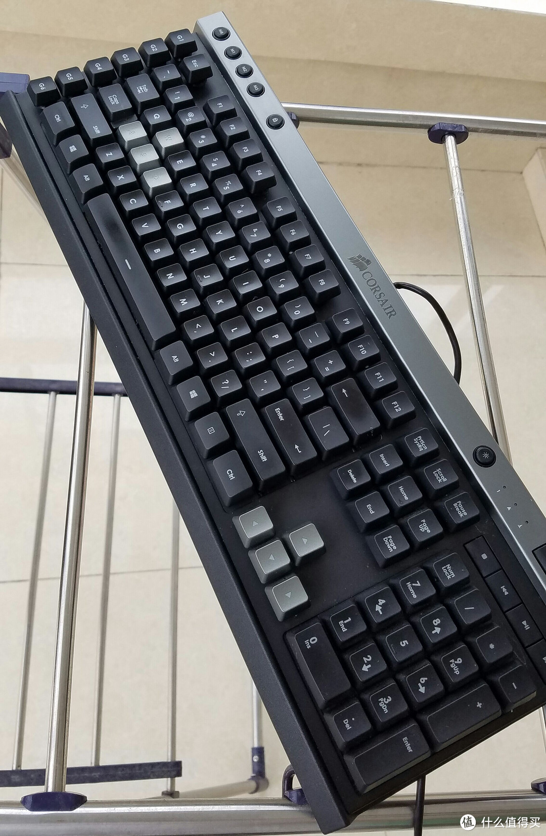 CORSAIR 海盗船 Vengeance系列 K70 游戏机械键盘 红轴 开箱（附谈中高端显卡选择）