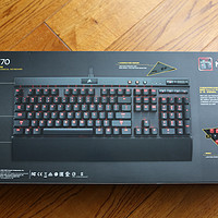 海盗船 Vengeance系列 K70 游戏机械键盘 红轴外观展示(金属板|usb口|按键|键盘)