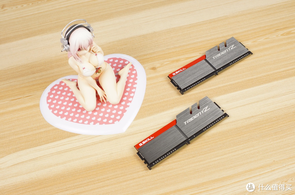 这样的DDR4内存才像样 — G.SKILL 芝奇 Trident Z系列 DDR4 16G台式机内存 简测