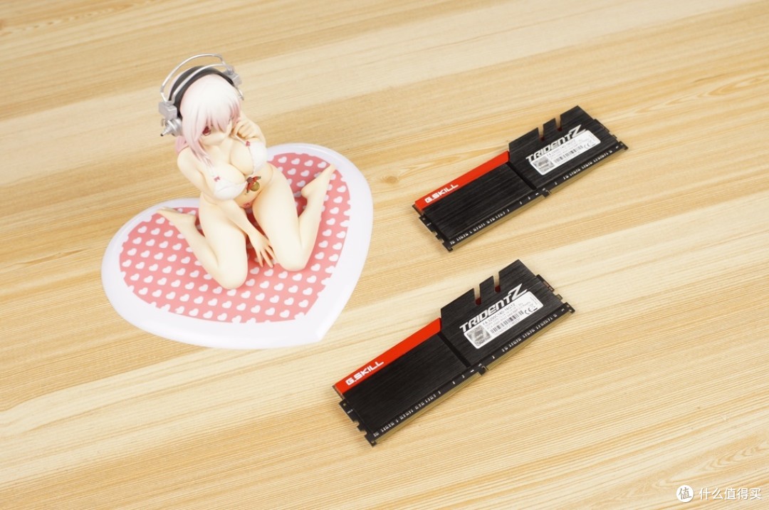 这样的DDR4内存才像样 — G.SKILL 芝奇 Trident Z系列 DDR4 16G台式机内存 简测