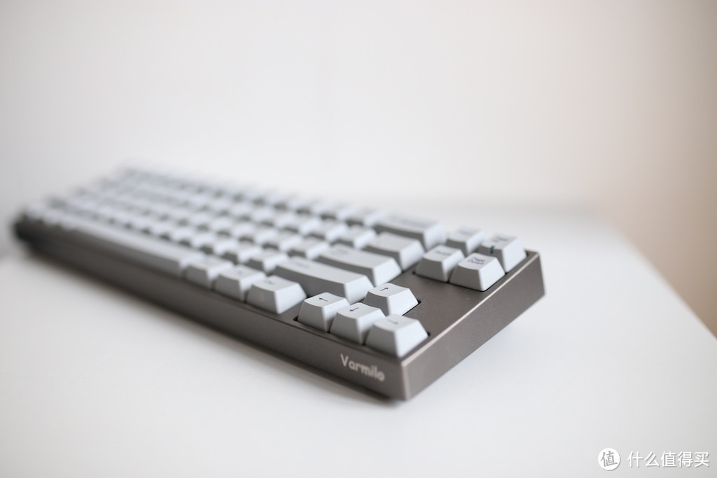 金属狂潮：Varmilo 阿米洛 VA68M 60%布局机械键盘