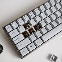 金属狂潮：Varmilo 阿米洛 VA68M 60%布局机械键盘