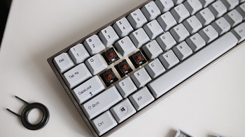 金属狂潮：Varmilo 阿米洛 VA68M 60%布局机械键盘