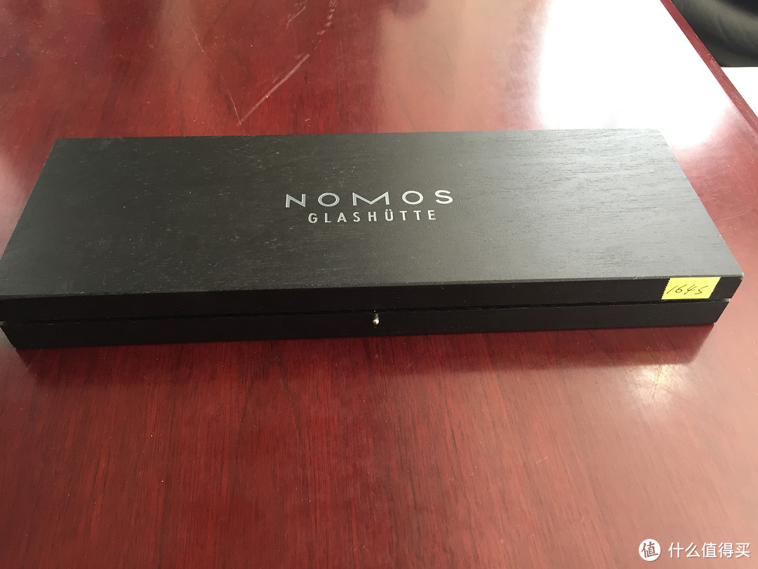 只为那一抹血色的红，NOMOS 164无国界 手表 晒单