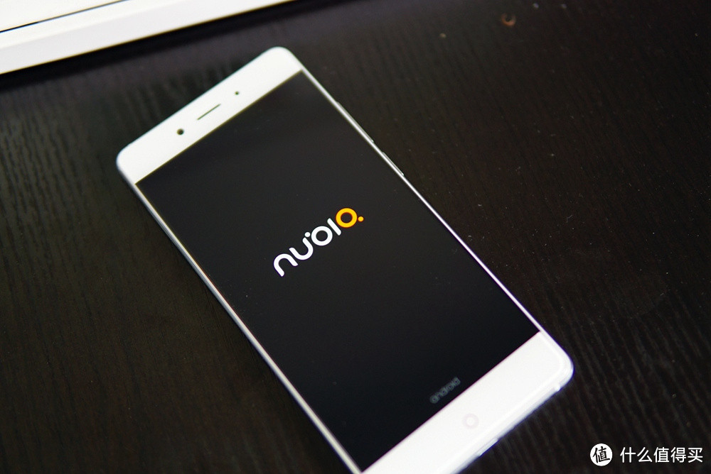 颜值爆表但仍需努力 ——努比亚 Nubia Z11  评测