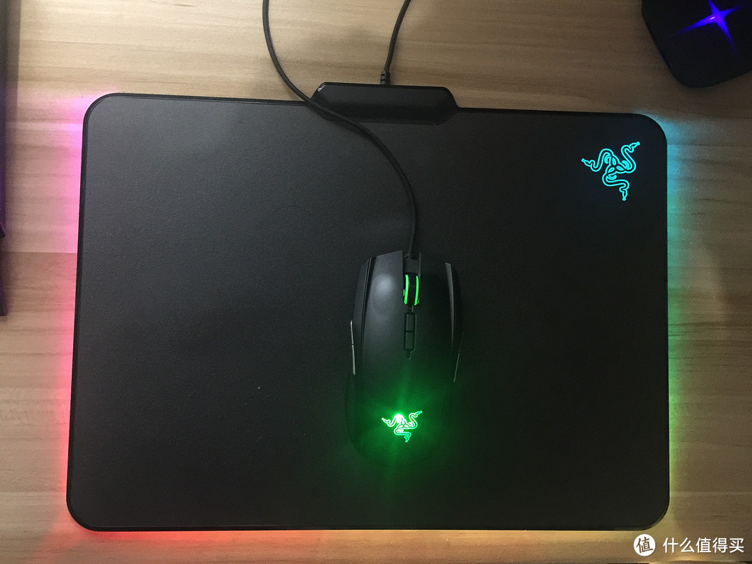 一块鼠标垫引发的血案：ASUS 华硕 PG279Q 显示器 开箱&使用感受