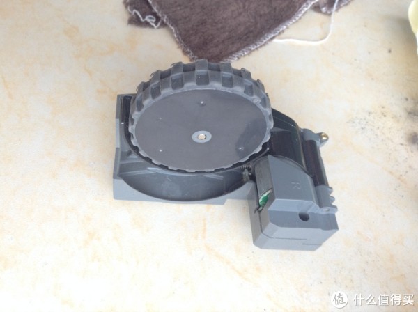  iRobot 880  ֲ