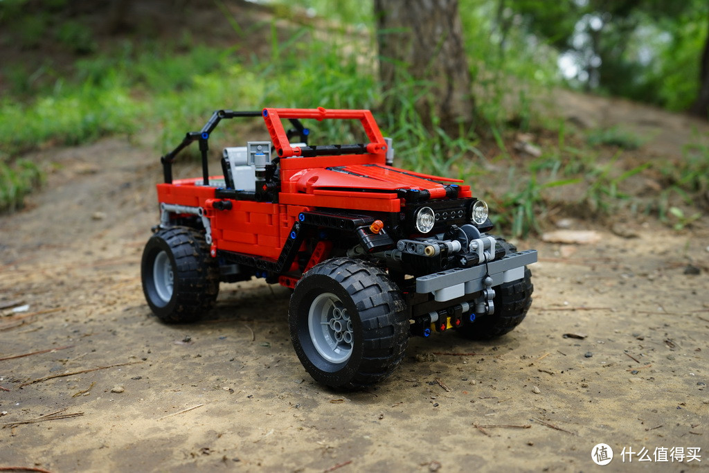 遥控乐高拼拼乐 — LEGO 乐高 荒川 丰田 FJ40 越野车