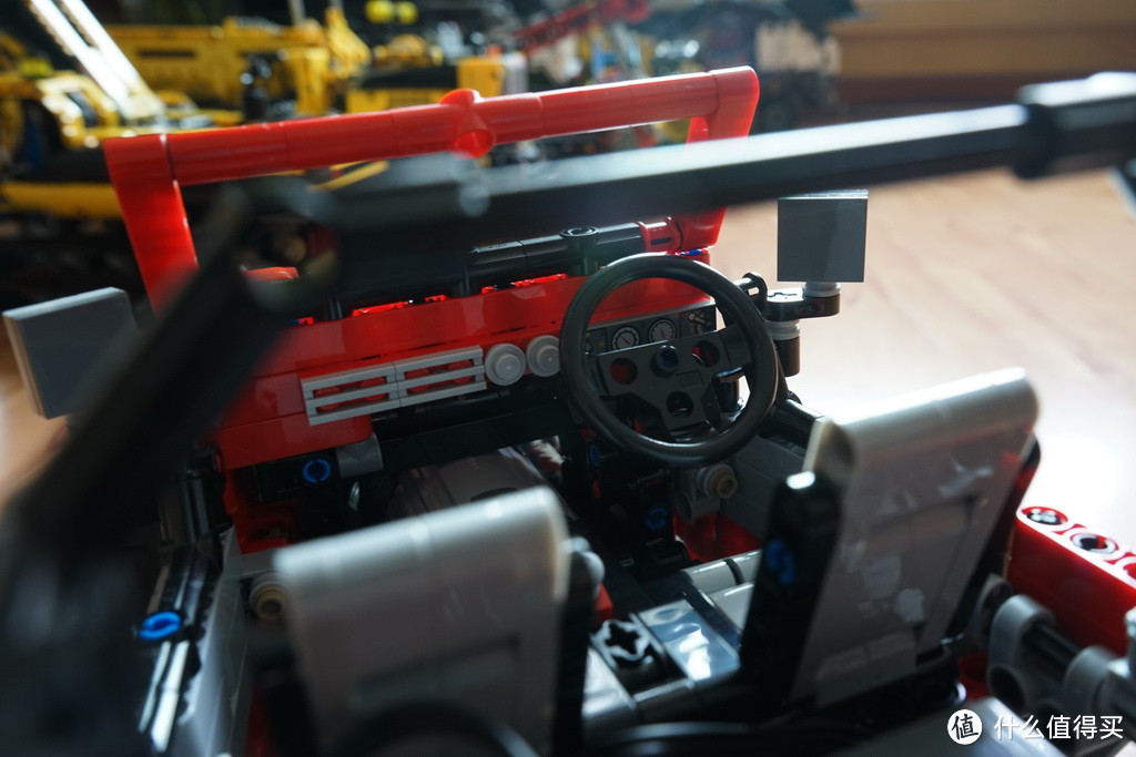 遥控乐高拼拼乐 — LEGO 乐高 荒川 丰田 FJ40 越野车