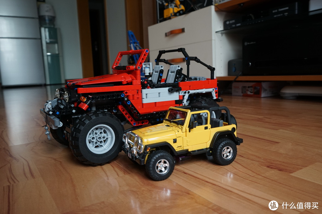 遥控乐高拼拼乐 — LEGO 乐高 荒川 丰田 FJ40 越野车