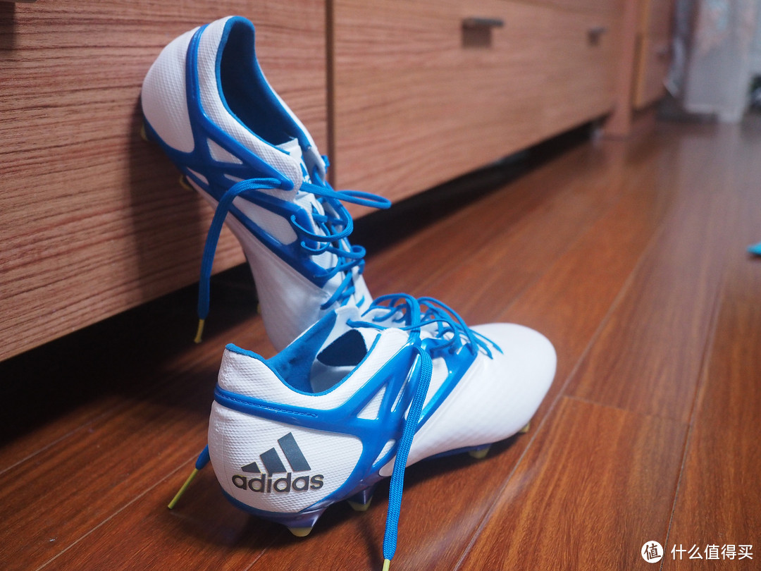 老婆恩准：白菜价 adidas 阿迪达斯 MESSI 15.1 AG\FG *级足球鞋