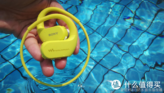 在盛夏遇见清新的你——索尼WS413防水音乐播放器体验