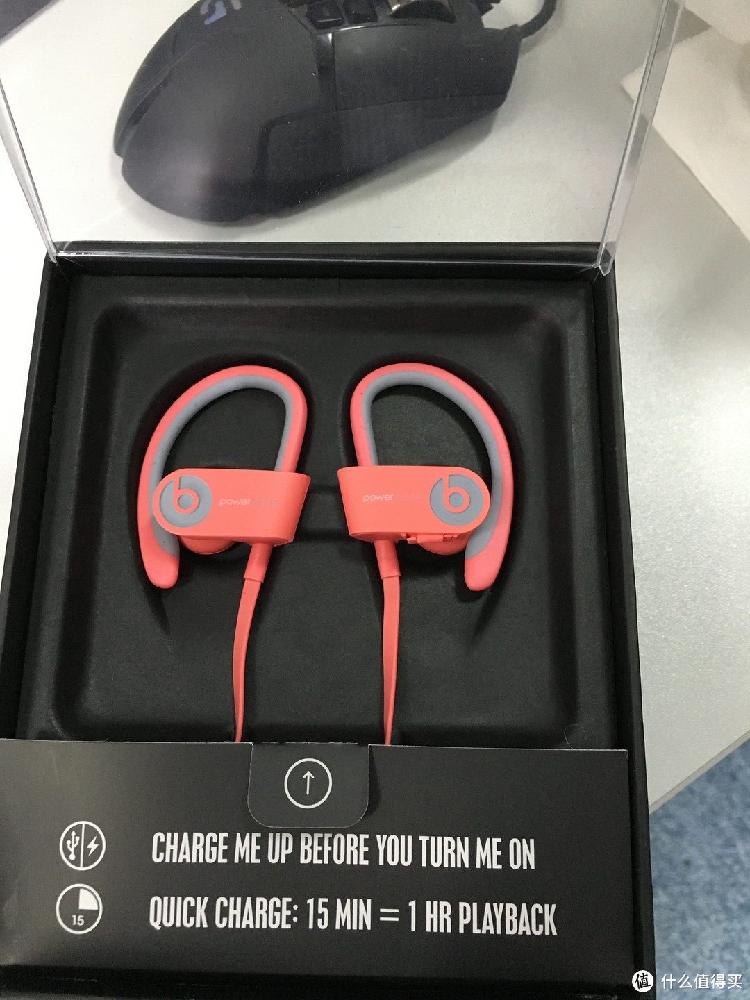 潮流配饰还是运动装备？——骚粉的Beats Powerbeats2 Wireless 入耳式耳机 购买及体验