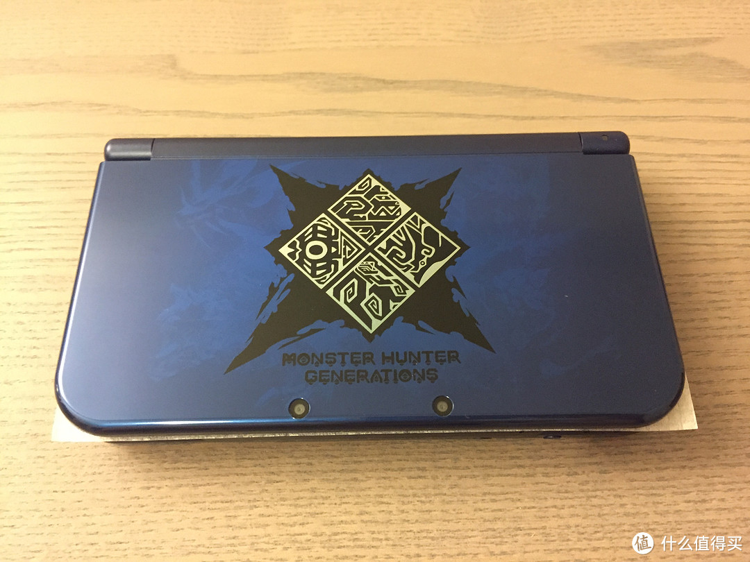 #本站首晒# 《怪物猎人》限定款：Nintendo 任天堂 New 3DS LL 掌上游戏机 开箱