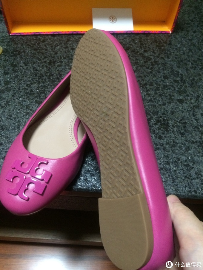 原创新人 Tory Burch 汤丽柏琦玫红色平底鞋开箱 女士单鞋 什么值得买