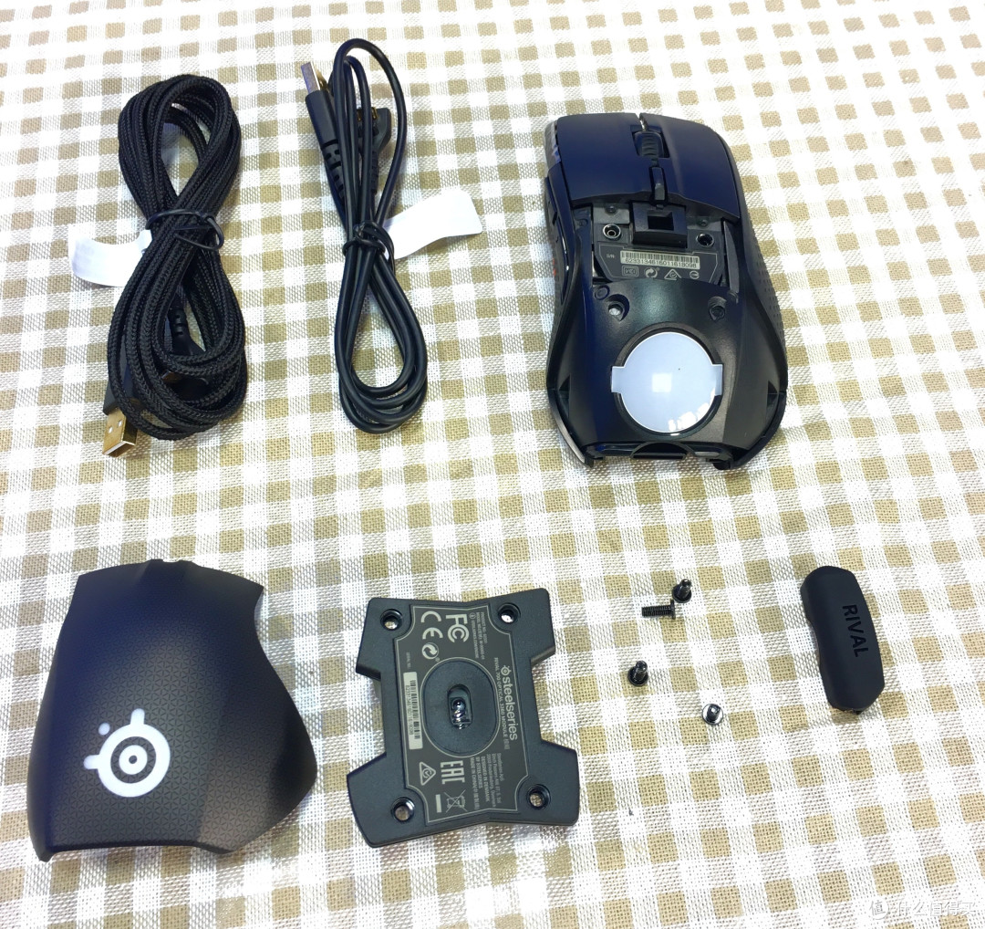 玩灯算什么,这一次我们来玩黑科技!钢厂新旗舰 Rival 700游戏鼠标 评测(图多 建议在wifi环境下指点)