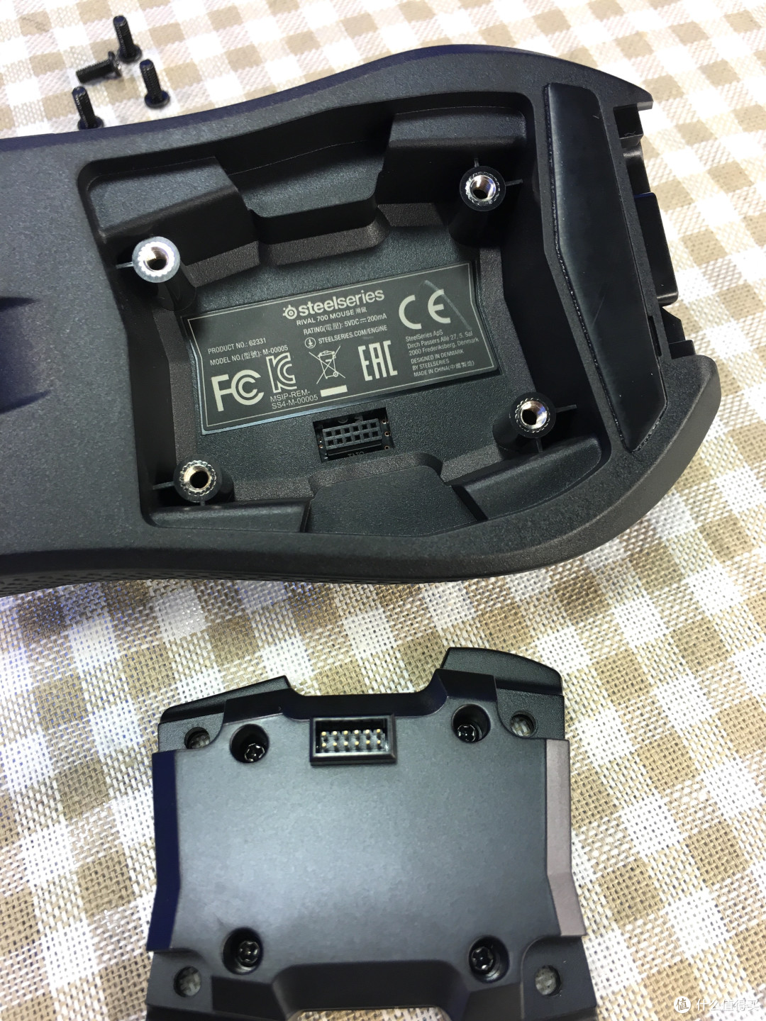 玩灯算什么,这一次我们来玩黑科技!钢厂新旗舰 Rival 700游戏鼠标 评测(图多 建议在wifi环境下指点)