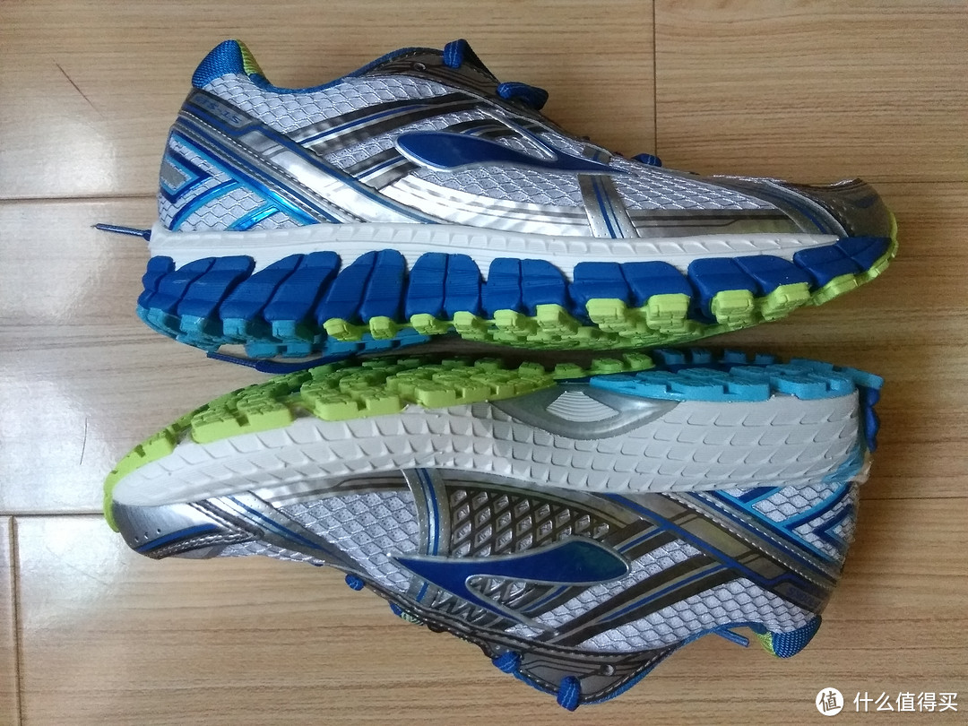 #原创新人#Brooks 布鲁克斯 Adrenaline GTS 15 女款次*级支撑跑鞋