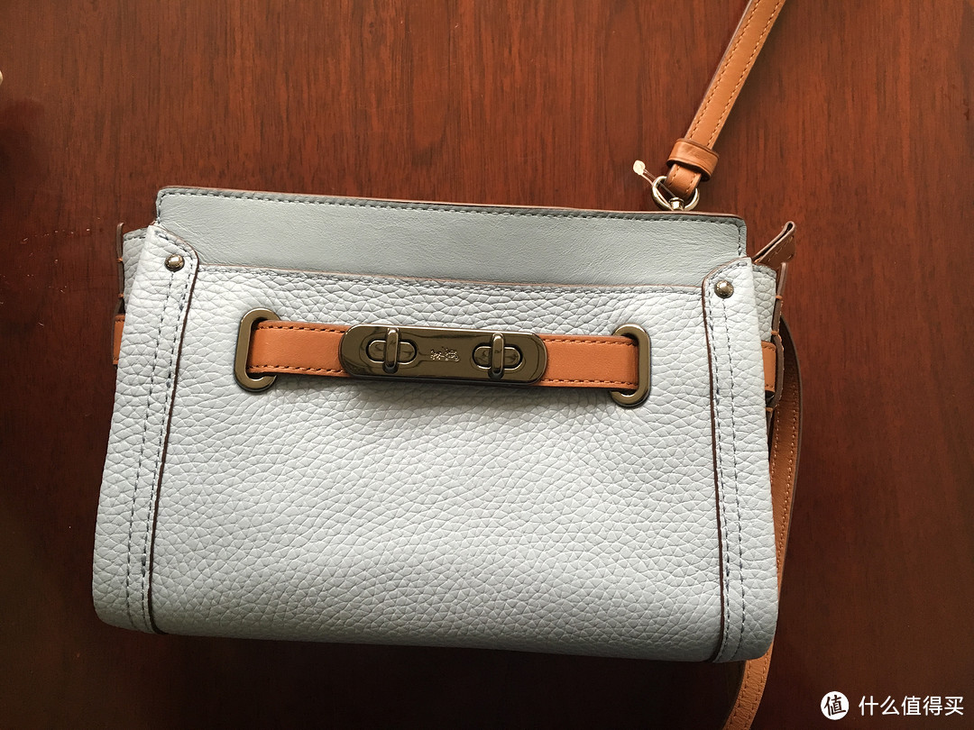 #一周热征#七夕# coach 蔻驰 swagger mini斜挎手腕两用包