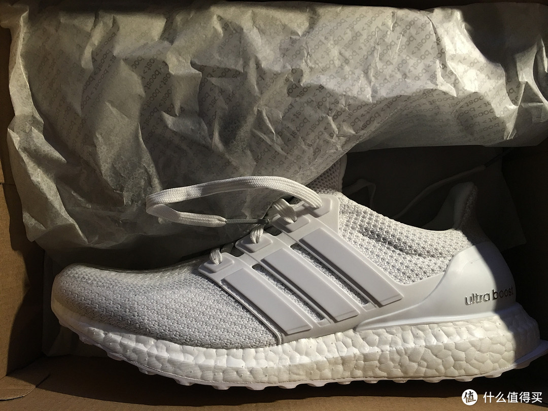 #本站首晒# #原创新人# Adidas 阿迪达斯 ultra boost 2代 triple white 男款跑步鞋 开箱