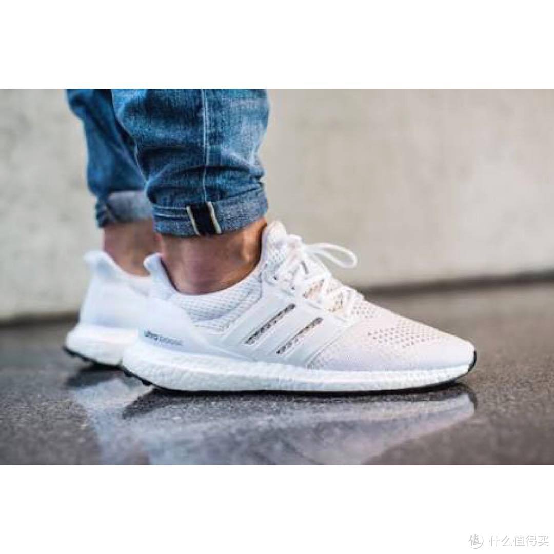 #本站首晒# #原创新人# Adidas 阿迪达斯 ultra boost 2代 triple white 男款跑步鞋 开箱