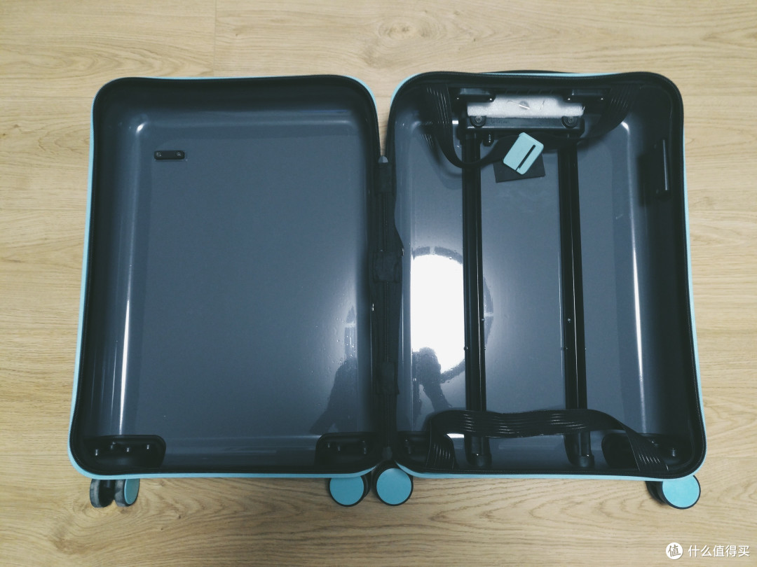 一个特立独行的ONEBOX旅行箱
