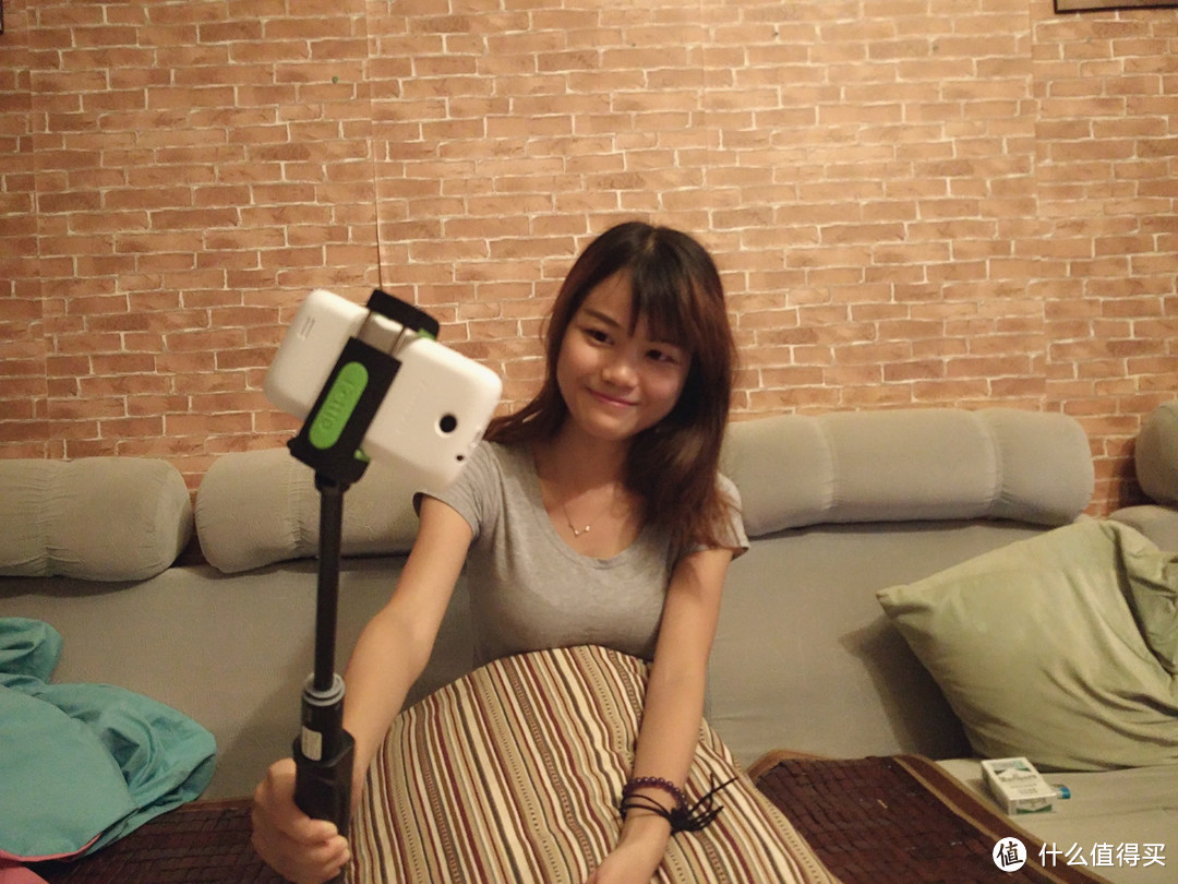 #原创新人# 两百块的自拍杆：iOttie MiGo Selfie Stick