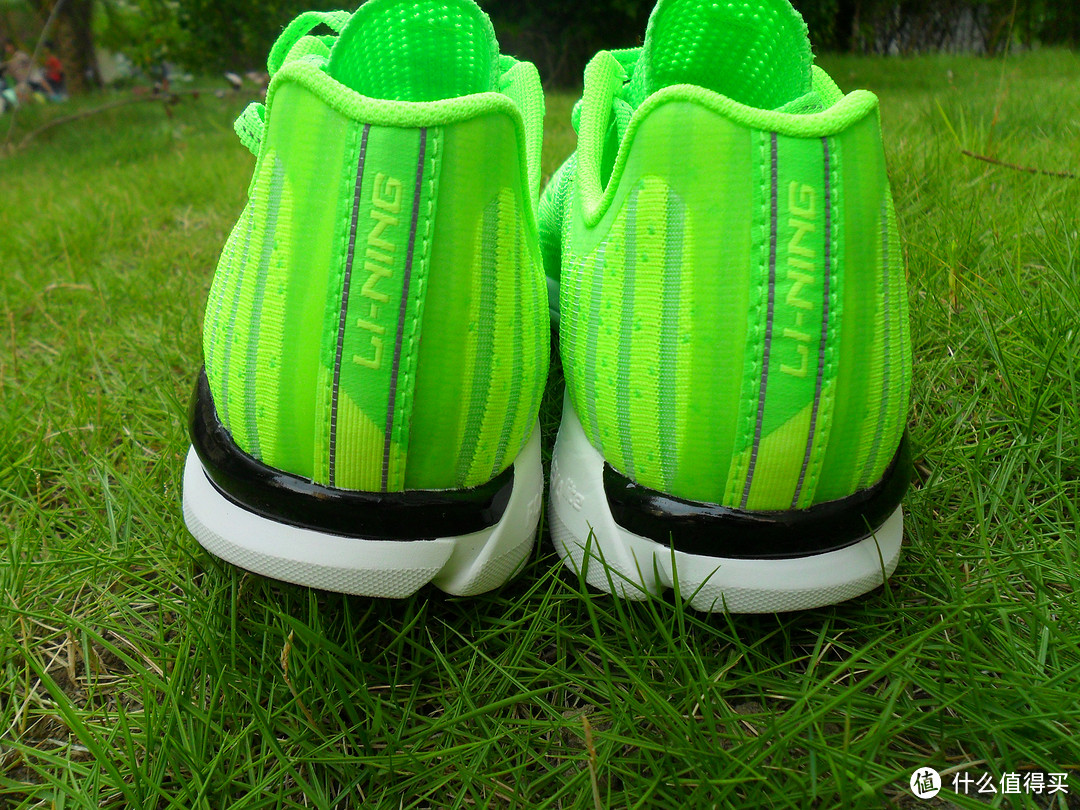 一抹清新绿——LI-NING 李宁 超轻十三代跑鞋 评测