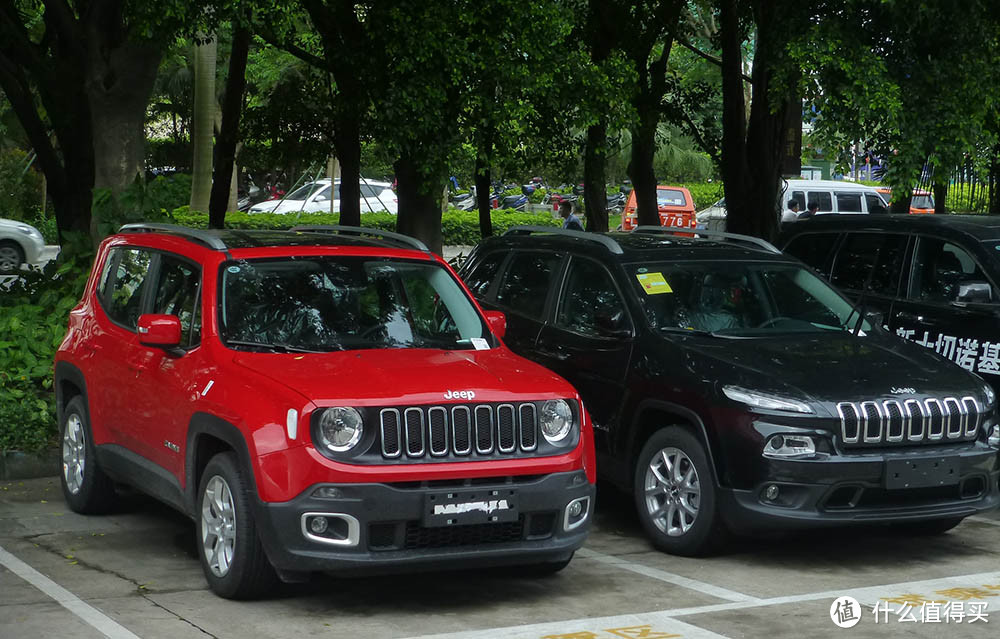 落地的情怀总是诗！JEEP 吉普 顶配 自由侠 试驾体验