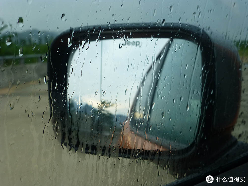 落地的情怀总是诗！JEEP 吉普 顶配 自由侠 试驾体验