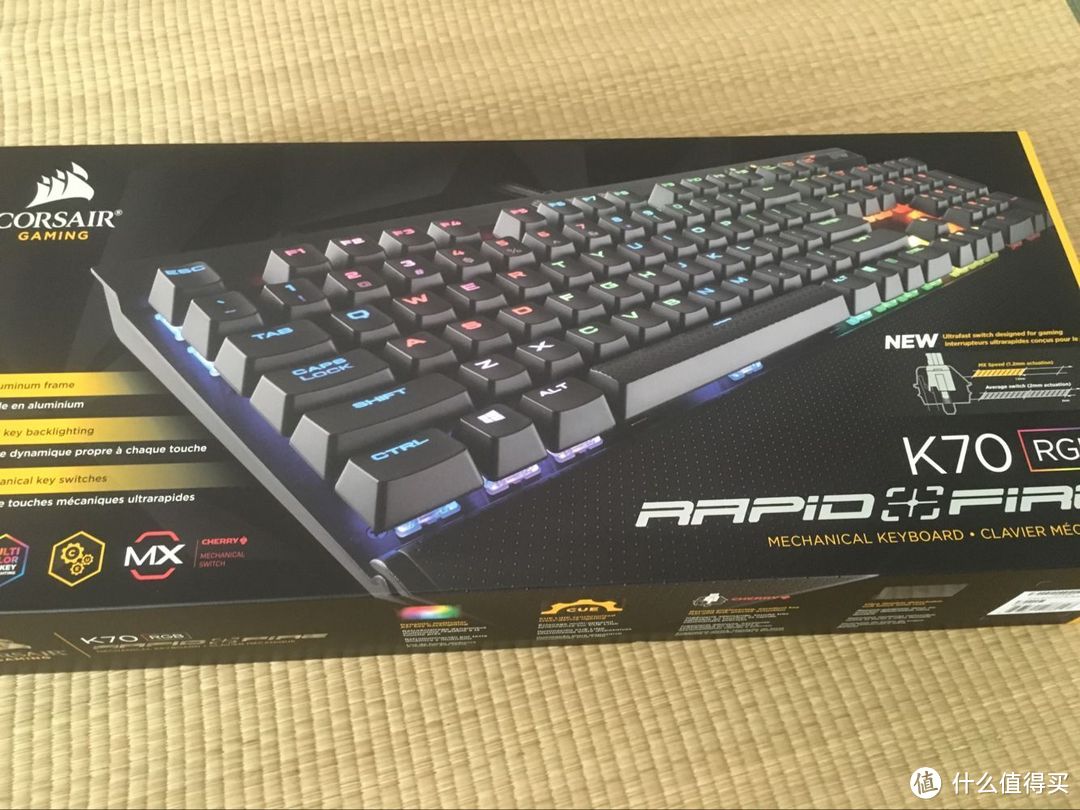CORSAIR 美商海盗船 Gaming系列  K70 RGB Rapidfire 幻彩背光机械游戏键盘 银轴 开箱