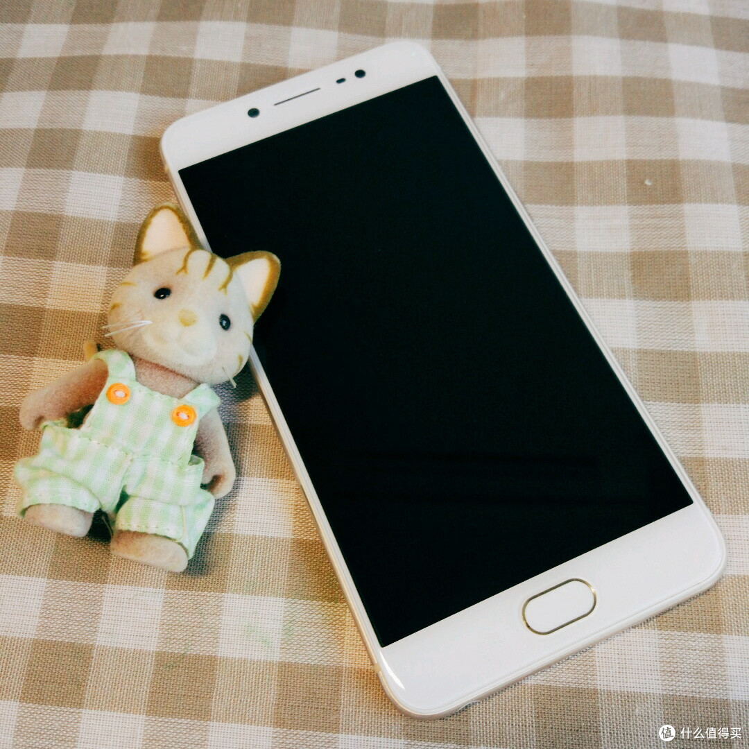 五个妹子玩自拍:vivo X7柔光自拍手机诚意测评