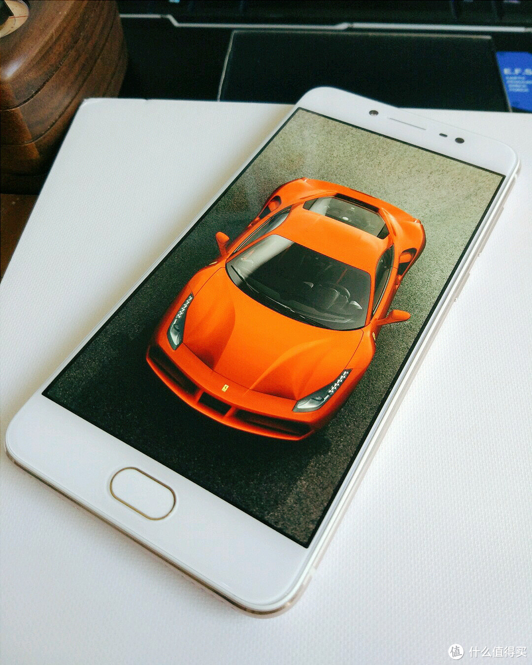 五个妹子玩自拍:vivo X7柔光自拍手机诚意测评