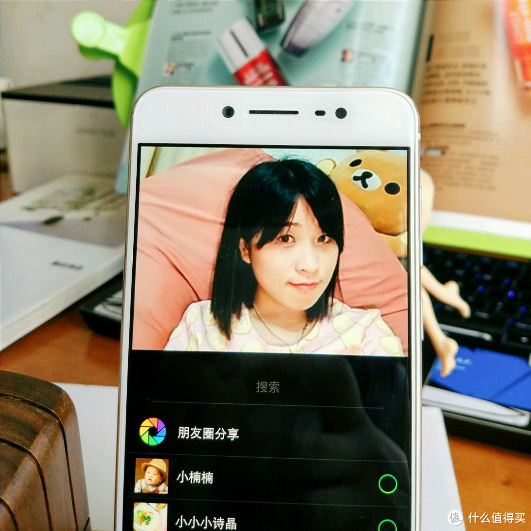 五个妹子玩自拍:vivo X7柔光自拍手机诚意测评