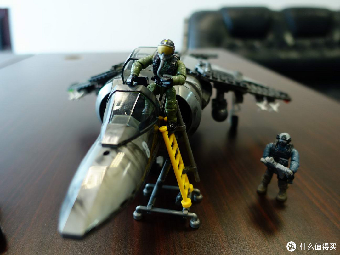 MEGA BLOKS 美高 Call of Duty AV-8 鹞式垂直起落战斗机 开箱