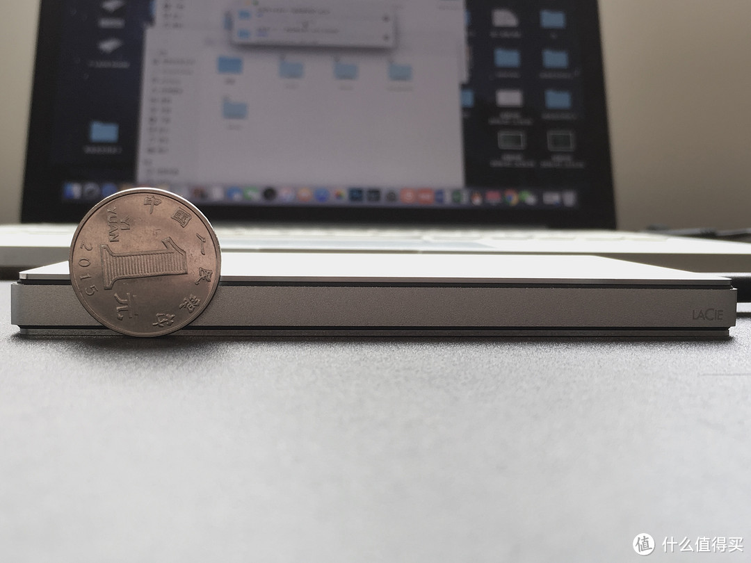 #本站首晒#尝鲜USB Type-C移动硬盘:LaCie 莱斯 P'9227 Porsche Design 2TB