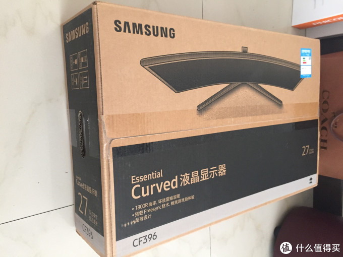 #本站首晒# 世界为你环绕 — SAMSUNG 三星 C27F396FH 1800R曲率显示器