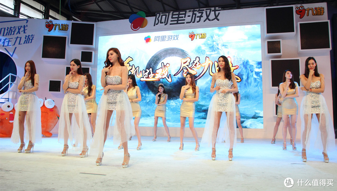 如何遇见王思聪和一大波网红：2016上海ChinaJoy 宅男盛夏38°狂欢