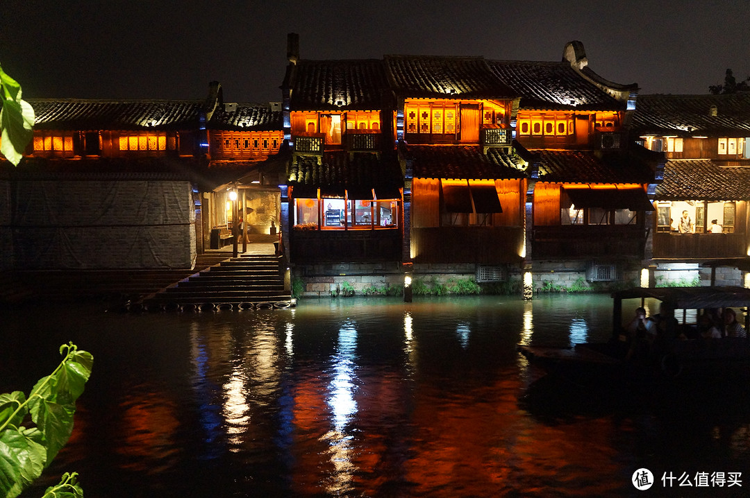江南小镇休闲的旅行:复古乌镇和清新杭州