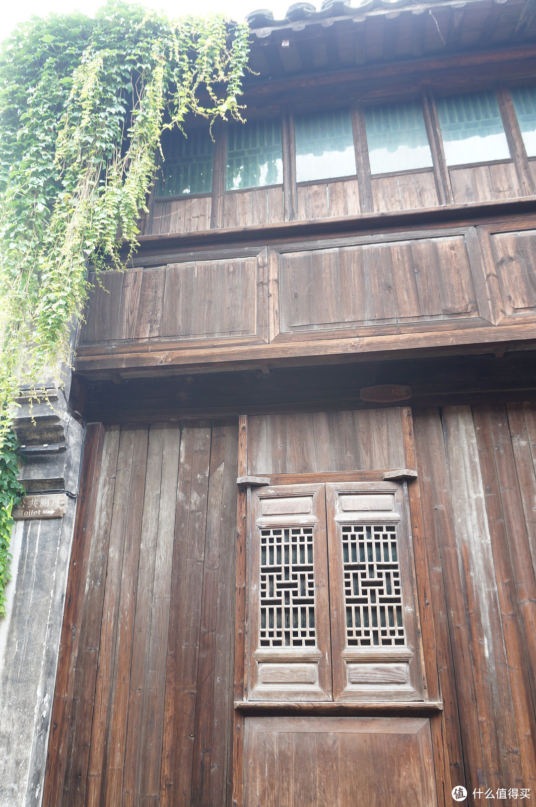 江南小镇休闲的旅行:复古乌镇和清新杭州