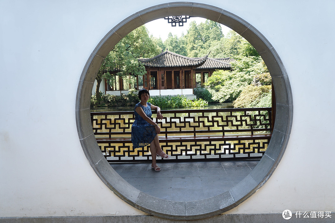 江南小镇休闲的旅行:复古乌镇和清新杭州