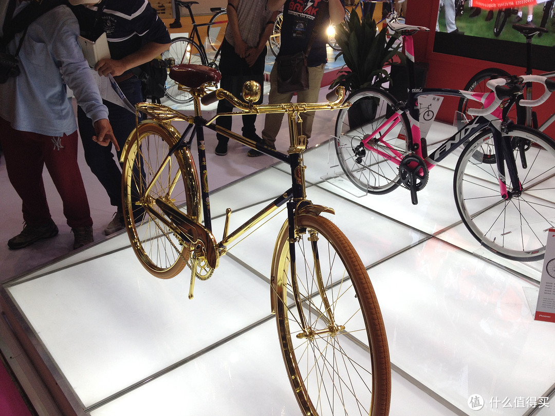 豪车的盛宴：2016上海国际自行车展（结尾有彩蛋）