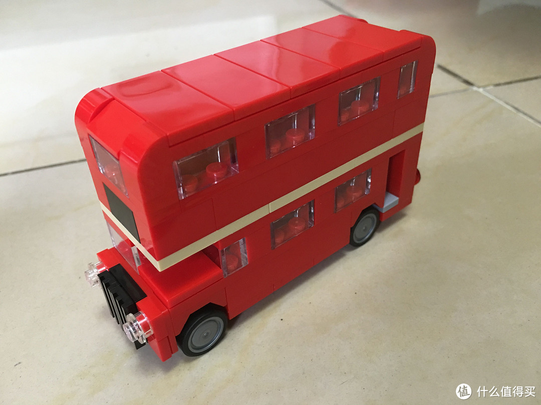 DIY官方8月赠品——LEGO 乐高 Creator London Bus 40220抢先体验