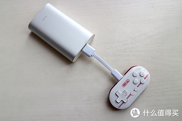 居家旅行必备神器——8BITDO 八位堂 ZERO 蓝牙手柄