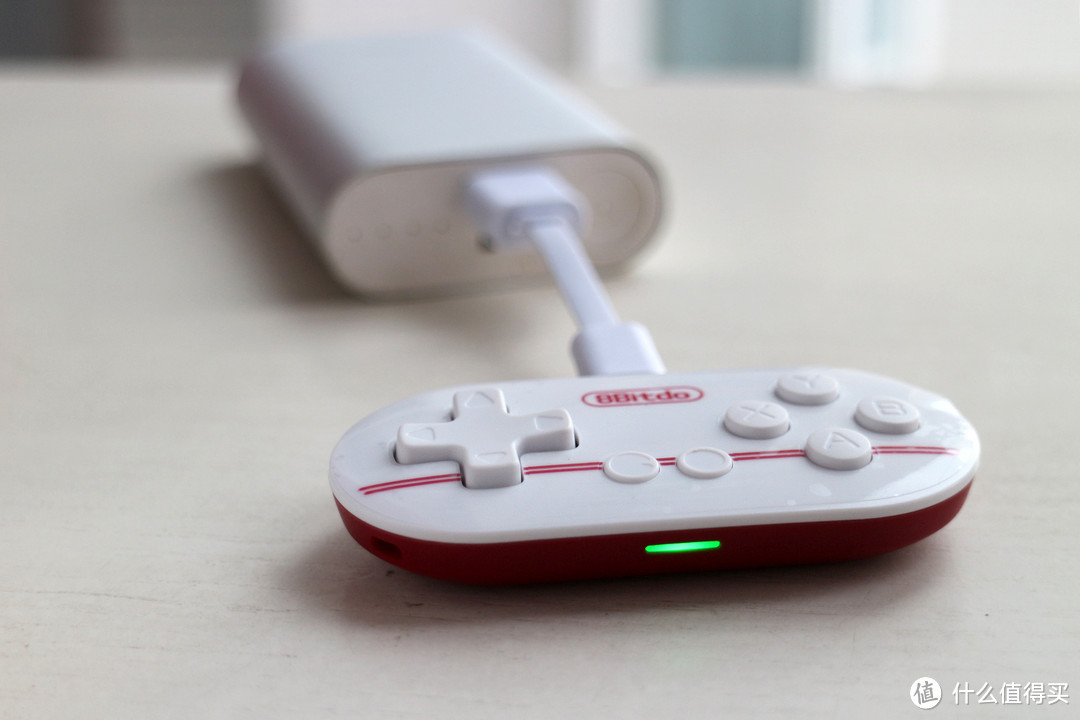 居家旅行必备神器——8BITDO 八位堂 ZERO 蓝牙手柄