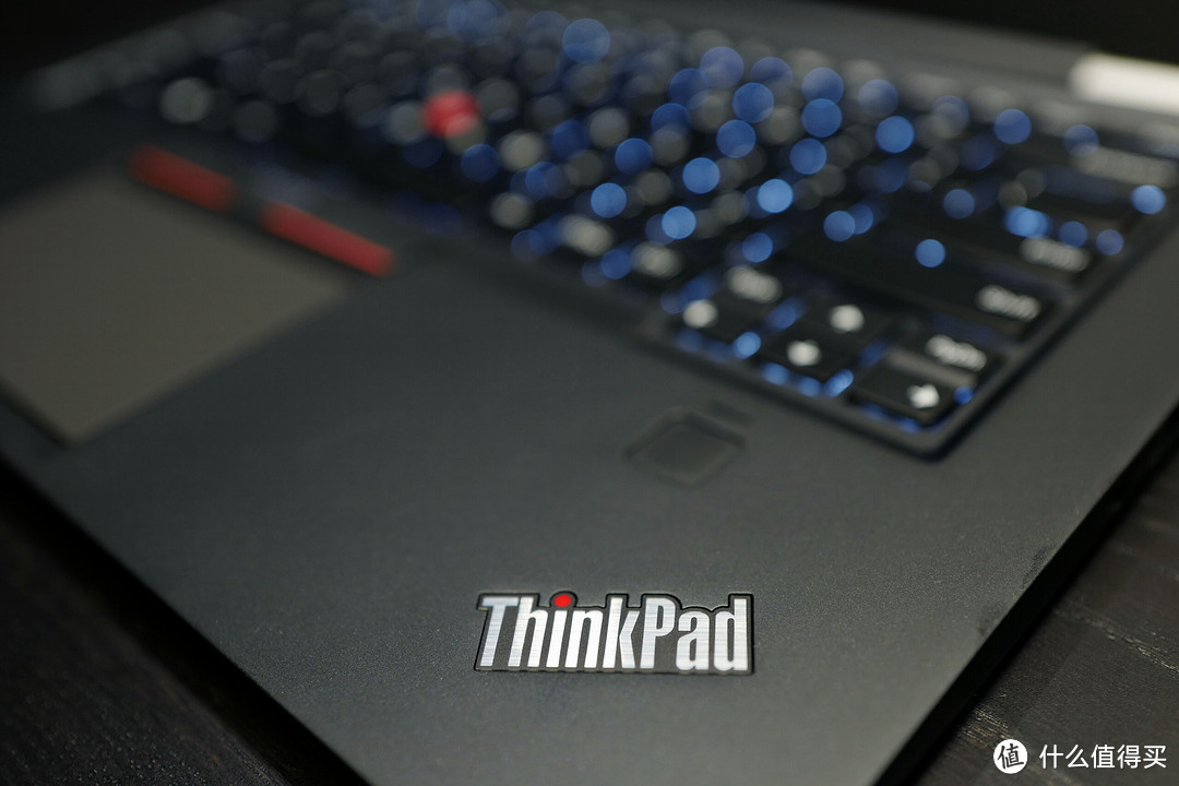 年度办公之选：ThinkPadX1 Carbon by 林之乎